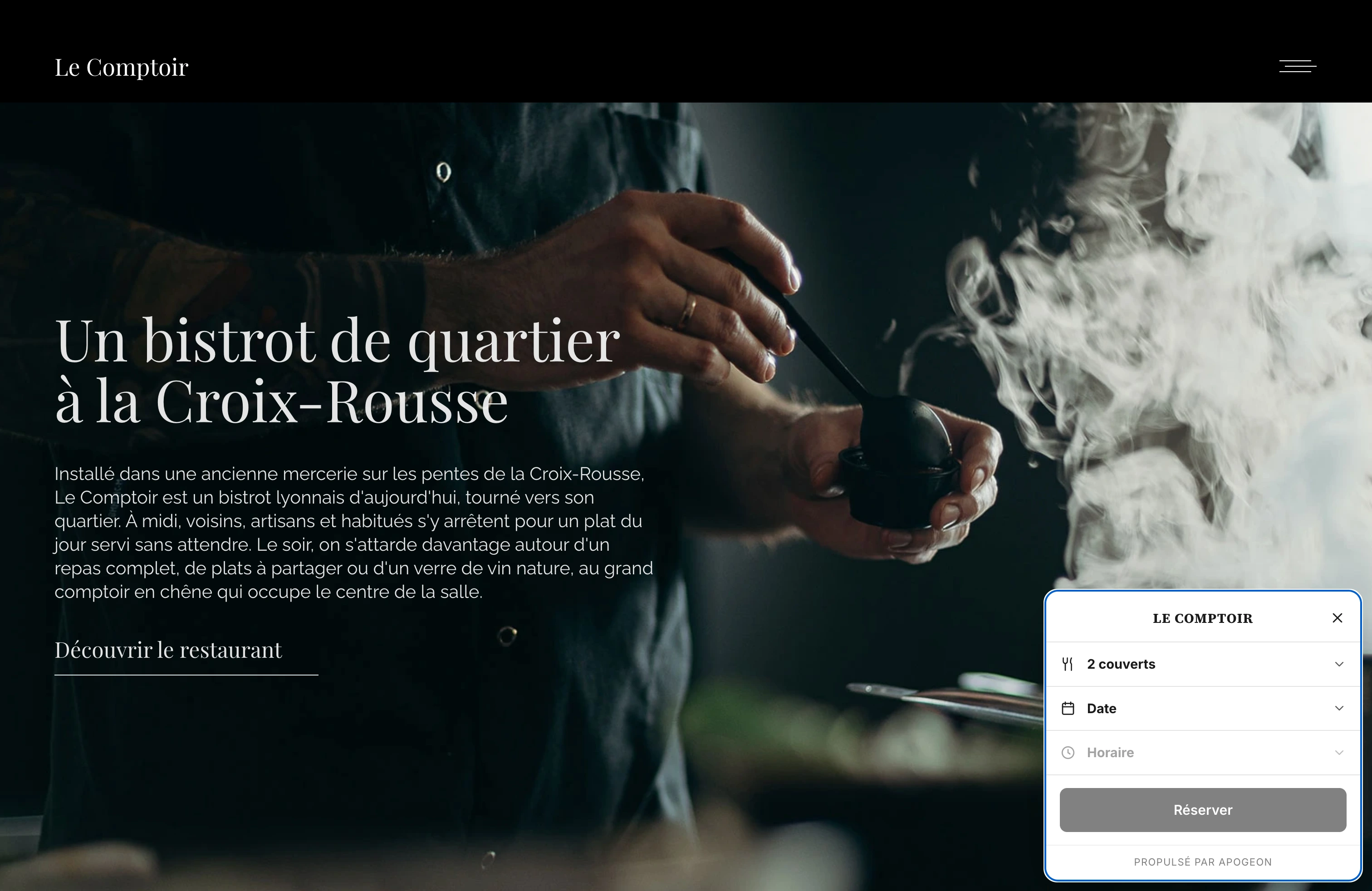 Le site du restaurant Le Comptoir avec le widget de réservation Apogeon ouvert.