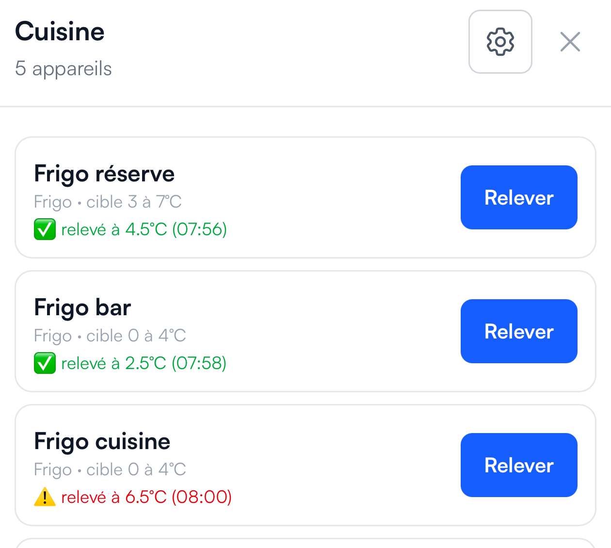 Relevés de température des frigos de la cuisine et boutons Relever